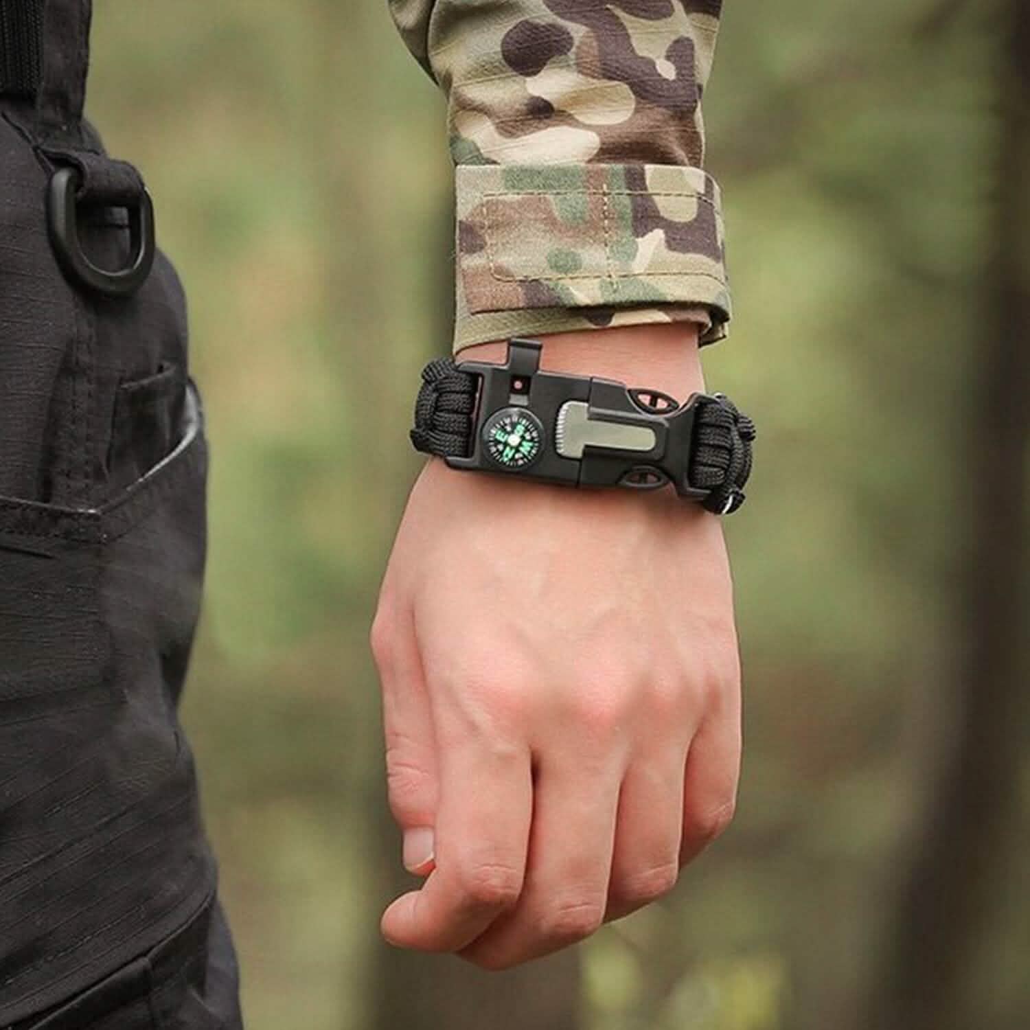 125-Piece Emergency Survival Gear Kit Outdoor Adventure
